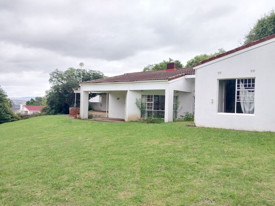 To Let 6 Bedroom Property for Rent in Fort Gale Eastern Cape